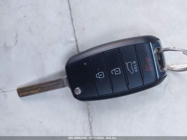 KNDJN2A28G7242988 KIA Soul