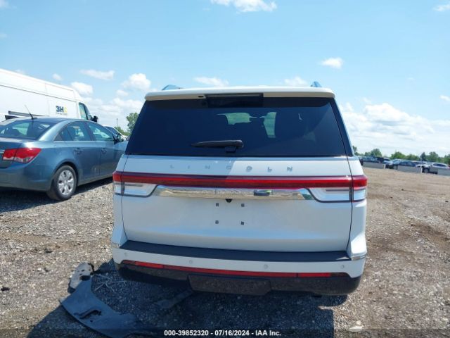 5LMJJ2LT3NEL12612 Lincoln Navigator Reserve