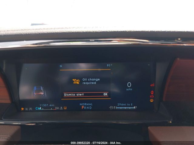 5LMJJ2LT3NEL12612 Lincoln Navigator Reserve