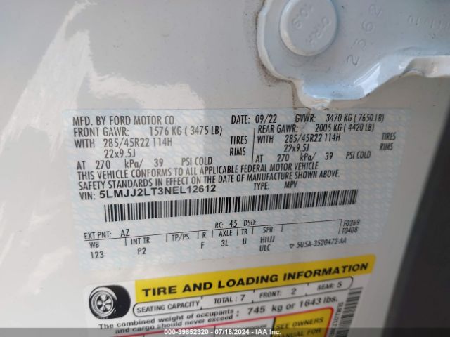 5LMJJ2LT3NEL12612 Lincoln Navigator Reserve