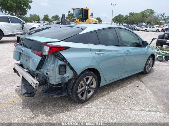 Toyota PRIUS XLE 2020 JTDKARFU4L3117023 Image 4