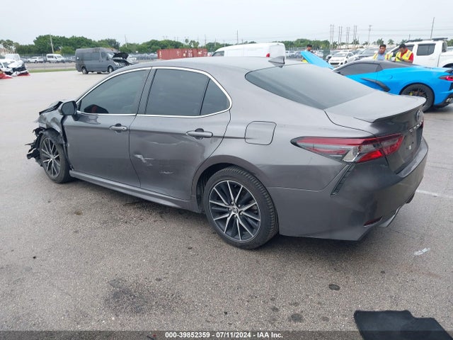 Toyota CAMRY SE 2021 4T1G11AK8MU412100 Image 3