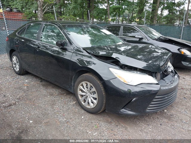 Toyota CAMRY LE 2015 4T1BF1FK1FU883111 Image 1