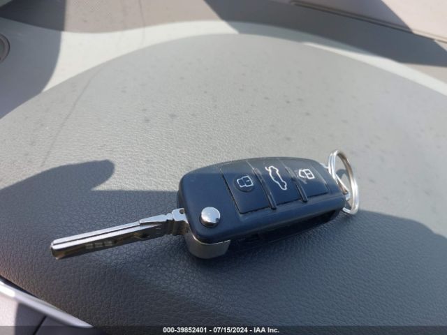 WA1LGAFEXFD030880 Audi Q7 3.0t Premium