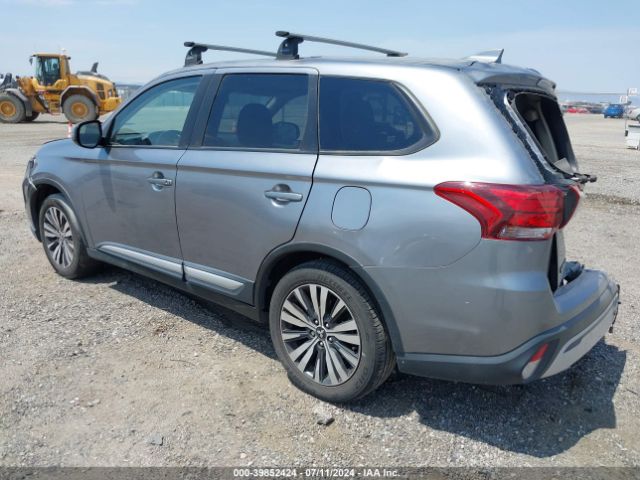 JA4AD3A33KZ007973 Mitsubishi Outlander Se