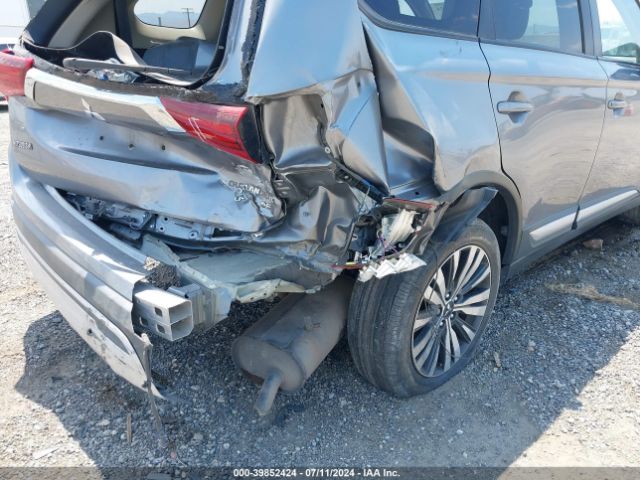JA4AD3A33KZ007973 Mitsubishi Outlander Se