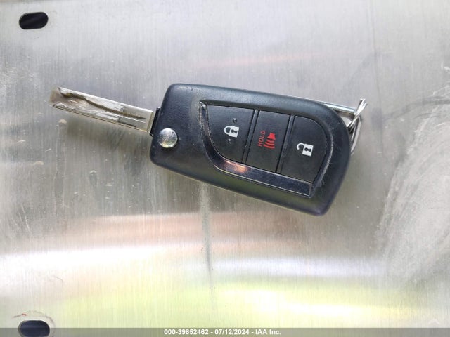 Toyota RAV4 LE 2020 2T3H1RFVXLW071701 Image 11