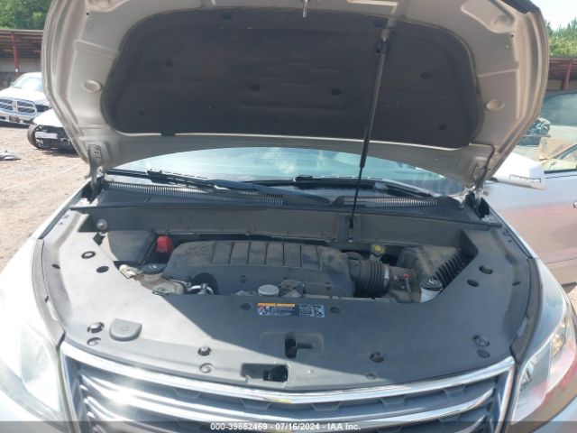 1GNKRHKD5EJ105445 Chevrolet Traverse 2lt