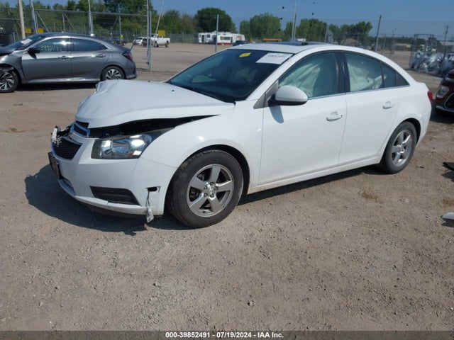 Chevrolet Cruze 1lt Auto 2014 1G1PC5SB1E7373542 Image 2