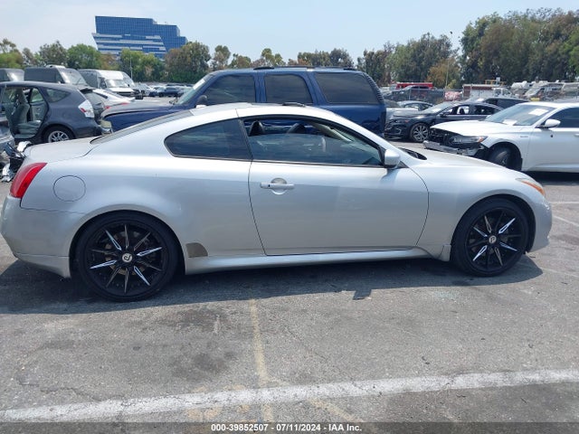 39852507 :رقم المزاد ، JN1CV6EK5BM212838 vin ، 2011 Infiniti G37 Journey مزاد بيع