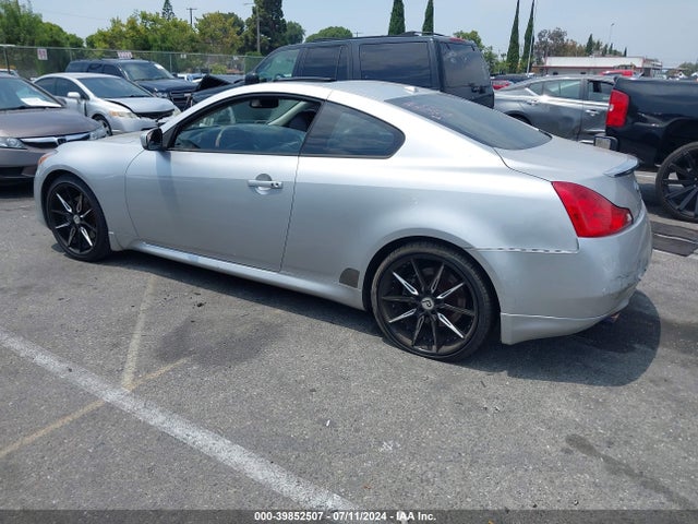39852507 :رقم المزاد ، JN1CV6EK5BM212838 vin ، 2011 Infiniti G37 Journey مزاد بيع