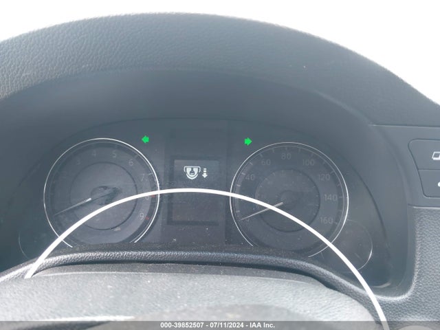 39852507 :رقم المزاد ، JN1CV6EK5BM212838 vin ، 2011 Infiniti G37 Journey مزاد بيع
