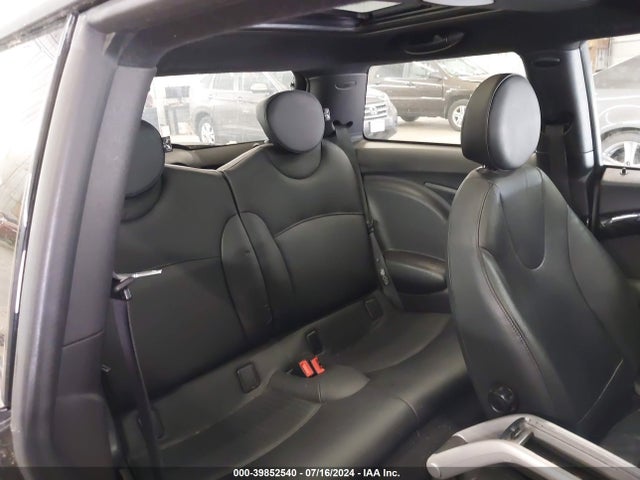 2008 MINI COOPER WMWMF33508TT61759 Photo 7