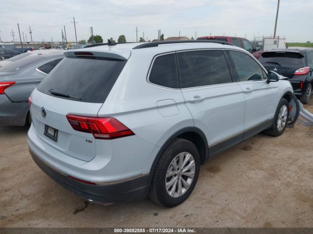 3VV3B7AXXJM180115 Volkswagen Tiguan 2.0t Se/2.0t Sel