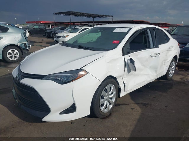 Toyota COROLLA LE 2019 2T1BURHE8KC228743 Image 2