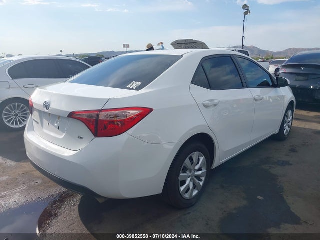Toyota COROLLA LE 2019 2T1BURHE8KC228743 Image 4