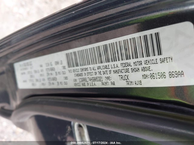 1C6RR6LT4HS805321 RAM 1500 Lone Star Silver  4x2 5'7 Box
