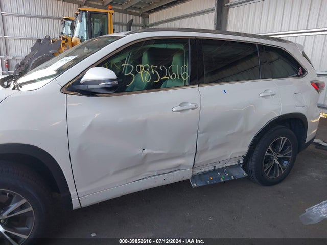 Toyota Highlander Xle V6 2016 5TDKKRFH3GS507048 Image 14