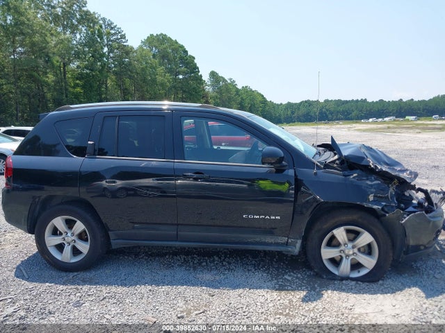 1C4NJDEB1ED631716 Jeep Compass Latitude