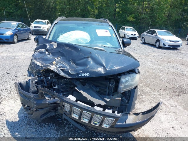 1C4NJDEB1ED631716 Jeep Compass Latitude