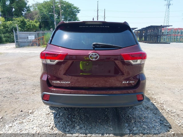 Toyota Highlander Xle 2018 5TDJZRFHXJS874026 Image 17
