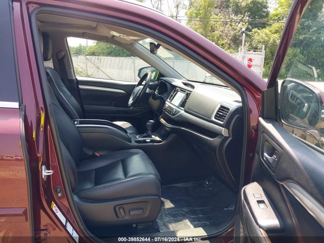 Toyota Highlander Xle 2018 5TDJZRFHXJS874026 Image 5