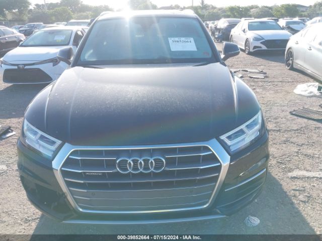 WA1BNAFY1K2104768 Audi Q5 45 Premium