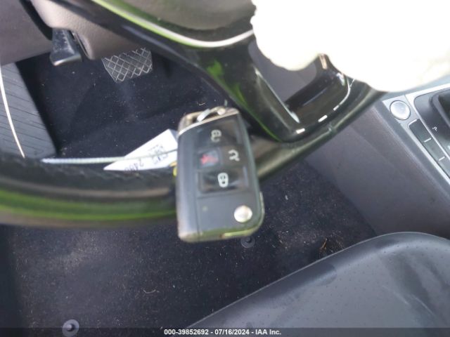 3VWCA7AU9FM517059 Volkswagen Golf Sportwagen Tdi S 4-door