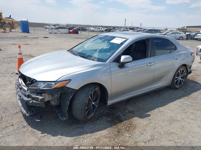 Toyota CAMRY SE 2020 4T1G11AKXLU974434 Image 2