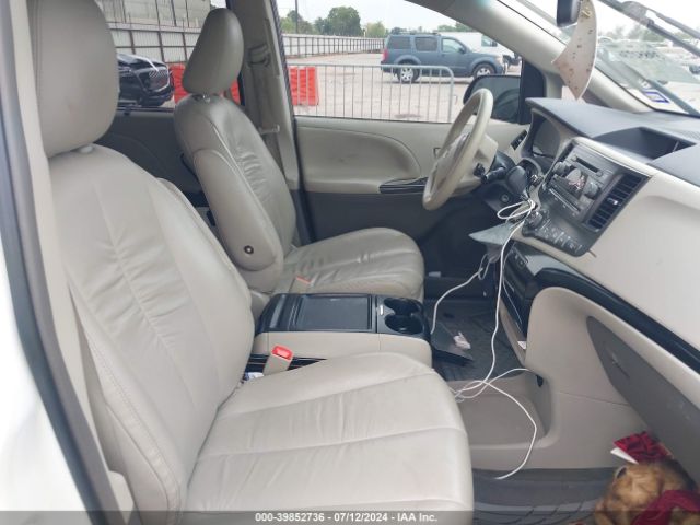 5TDKK3DC3ES411101 Toyota Sienna Le V6 8 Passenger