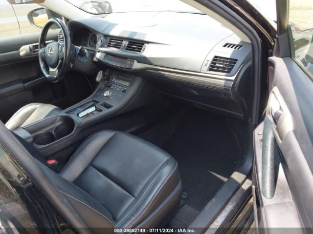 JTHKD5BH1G2255203 Lexus CT 200H