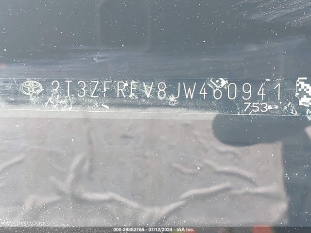 Toyota RAV4 LE 2018 2T3ZFREV8JW460941 Image 9