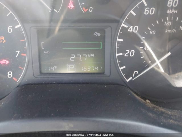 3N1AB7AP9HY272733 Nissan SENTRA S