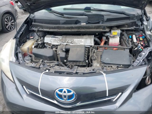 JTDZN3EU9E3362890 Toyota Prius V Three