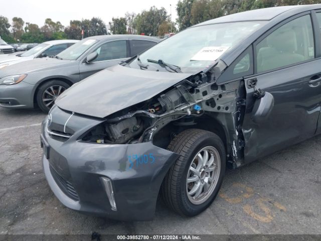 JTDZN3EU9E3362890 Toyota Prius V Three