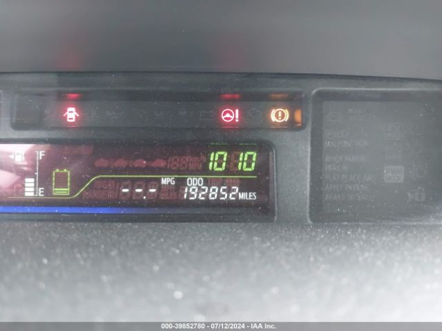 JTDZN3EU9E3362890 Toyota Prius V Three