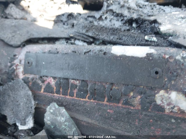 2005 CADILLAC CTS-V 1G6DN56S050176811 Photo 8