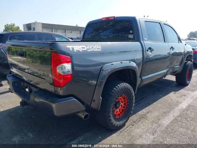 5TFDM5F12HX069505 Toyota Tundra Sr5 4.6l V8