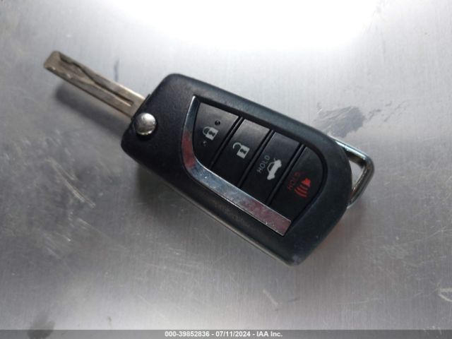 4T1B11HK4KU821823 Toyota CAMRY LE