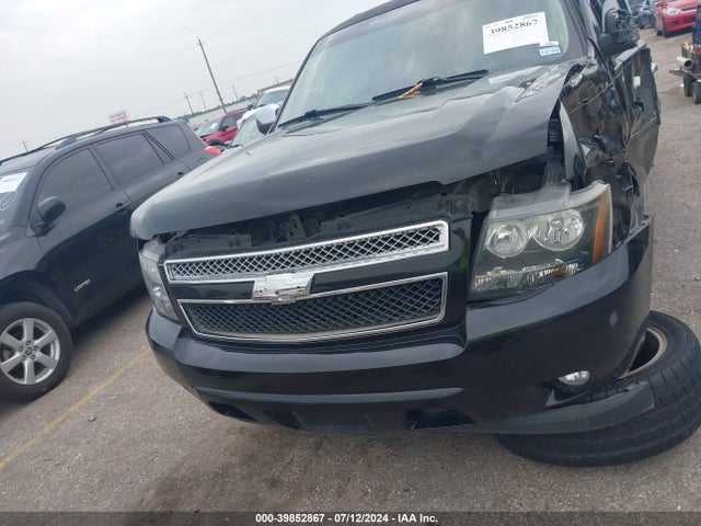 Chevrolet Suburban 1500 Lt 2014 1GNSCJE03ER200024 Image 12