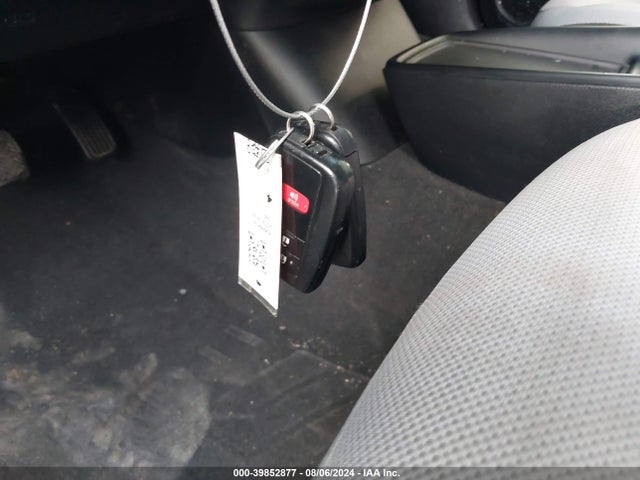 Toyota Prius L Eco 2019 JTDKARFU9K3079562 Image 11