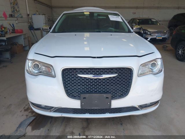 2C3CCAKG4KH595183 Chrysler 300 Limited Awd