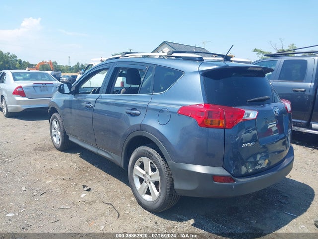 Toyota Rav4 Xle 2014 JTMRFREV5ED092785 Image 3