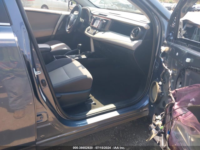 Toyota Rav4 Xle 2014 JTMRFREV5ED092785 Image 5