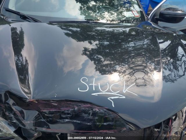 JN1BJ1CR4HW129490 Nissan Rogue Sport Sv