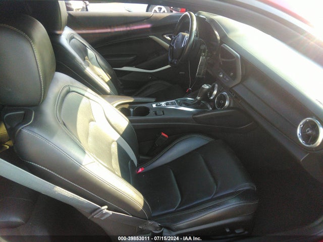Chevrolet Camaro 2lt 2017 1G1FD1RX5H0105965 Image 5