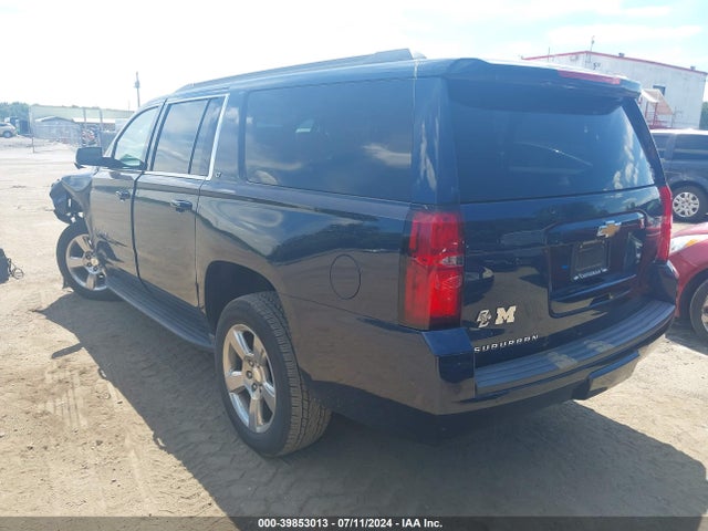 Chevrolet Suburban Lt 2018 1GNSKHKC2JR184127 Image 3