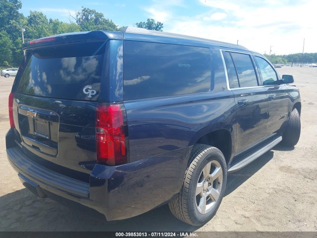 Chevrolet Suburban Lt 2018 1GNSKHKC2JR184127 Image 4
