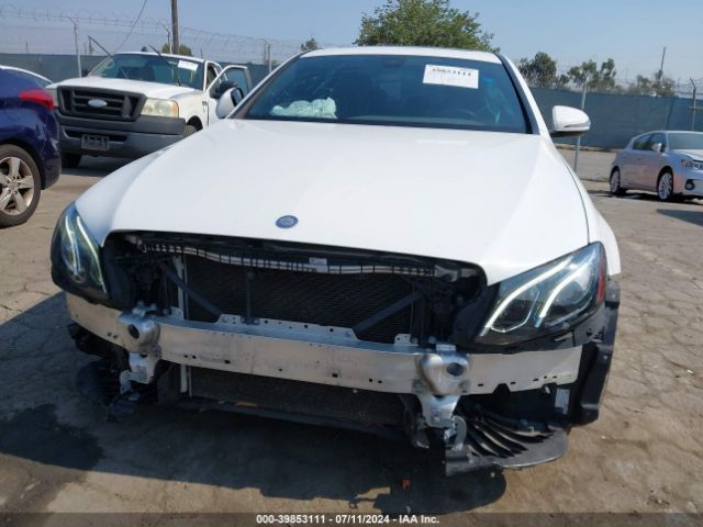 WDDZF4JB8HA057040 Mercedes-Benz E 300