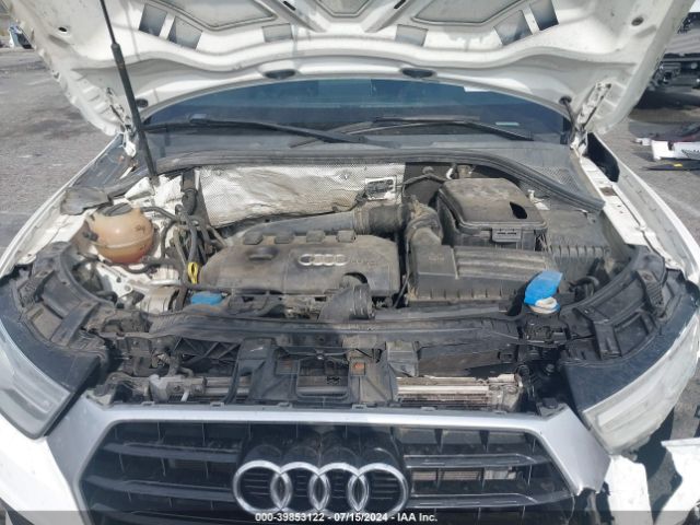 WA1BCCFS3HR005169 Audi Q3 2.0t Premium